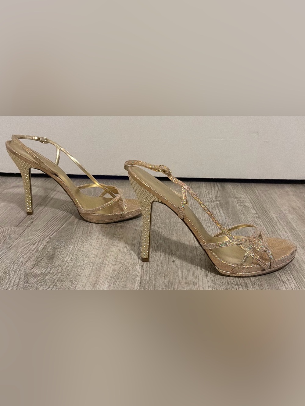 Nine West Gold Glitter Rhinestone Strappy Platform Heels Size 12M